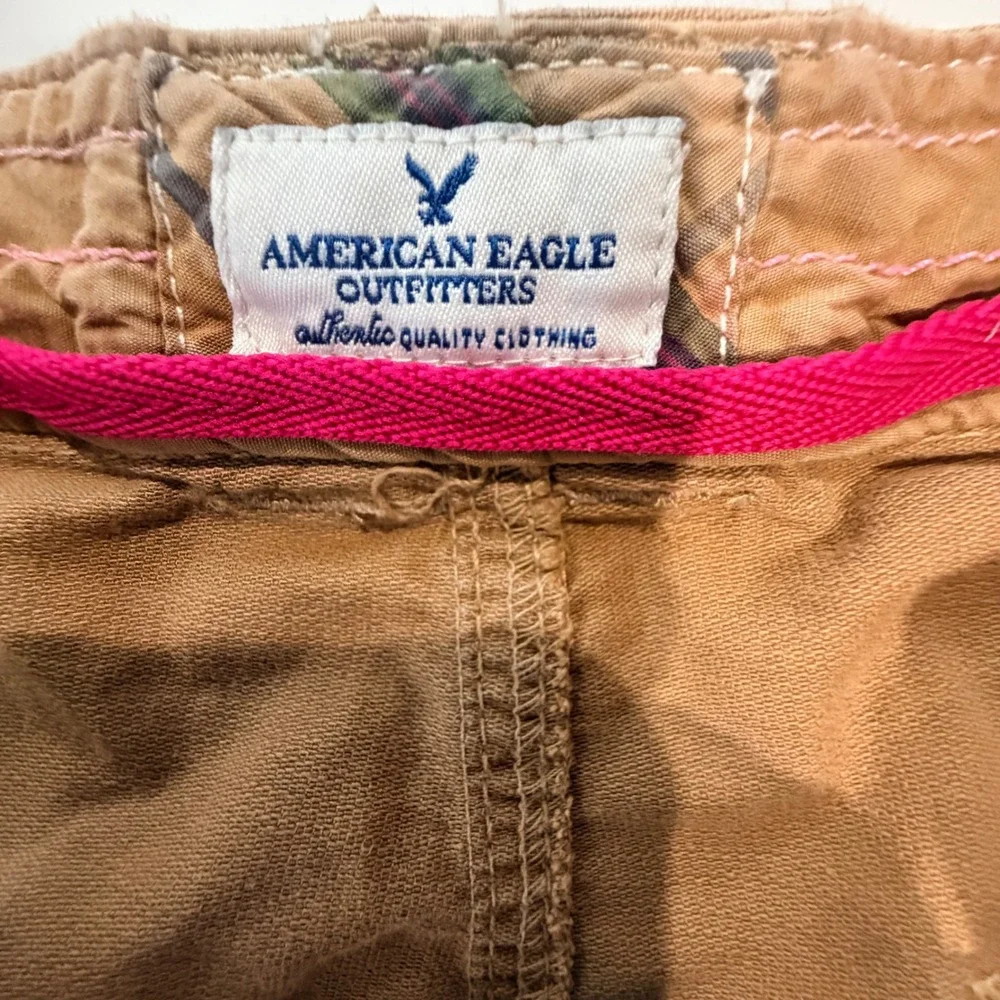 VTG American Eagle khaki Shorts Women 6 Stretch Streetwear Indie Logo Low Rise
